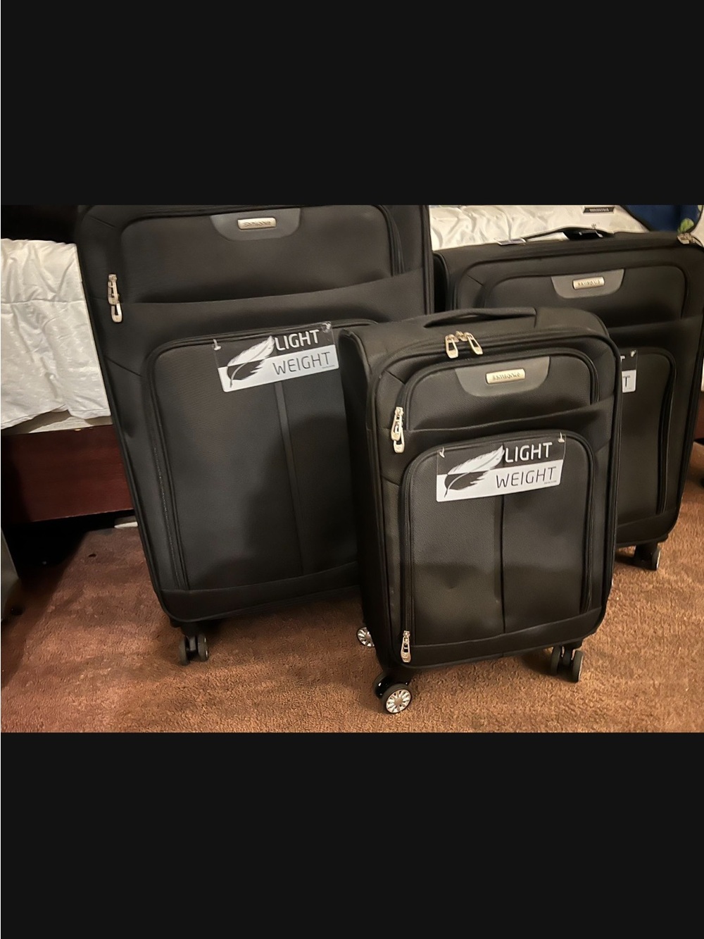 Lightweight Black Rolling Carry-On Luggage - Unbranded